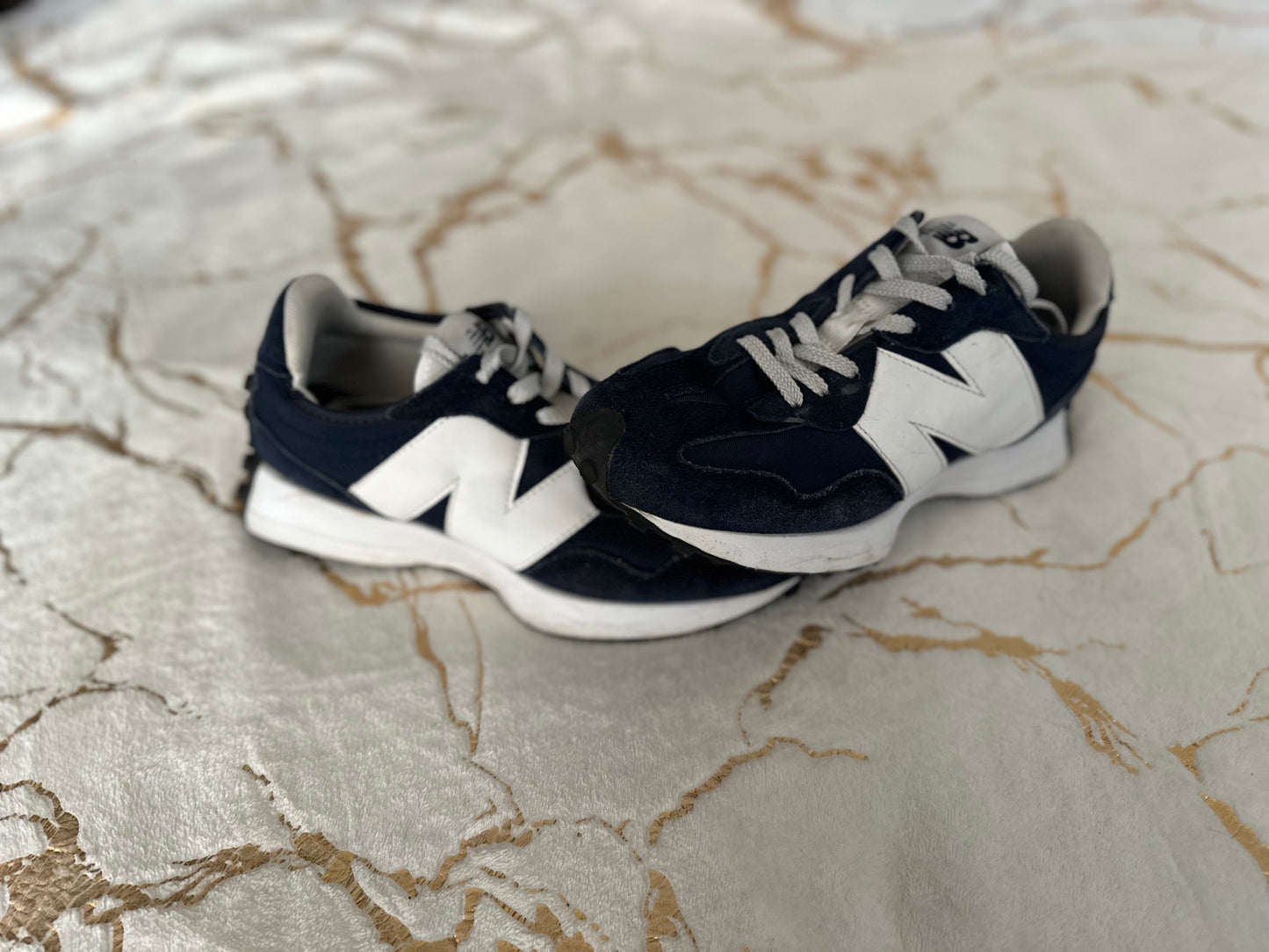 New balance 327